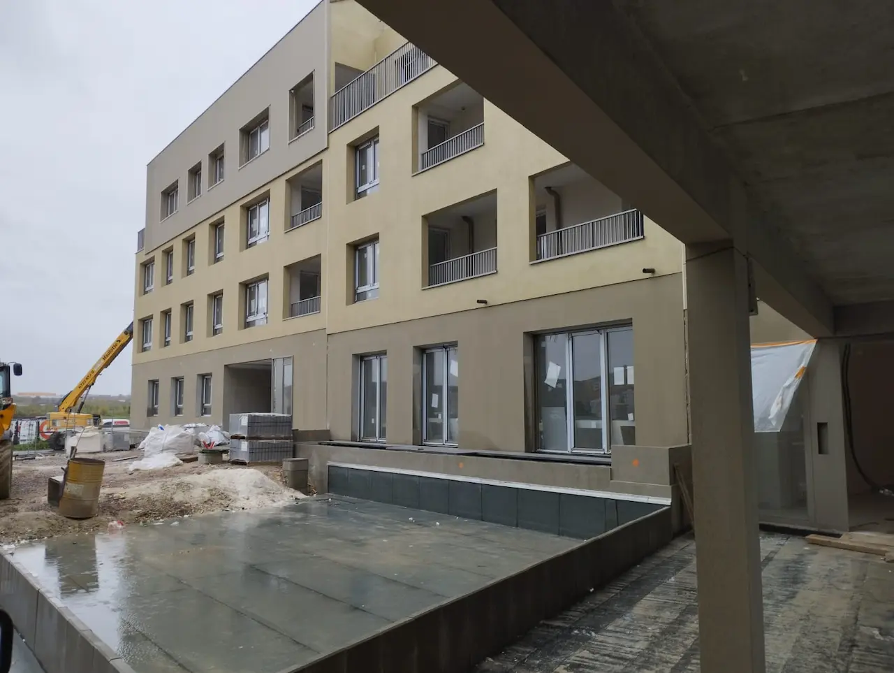 nettoyage fin de chantier et entretien courant des parties communes a fleury sur orne exterieur 7