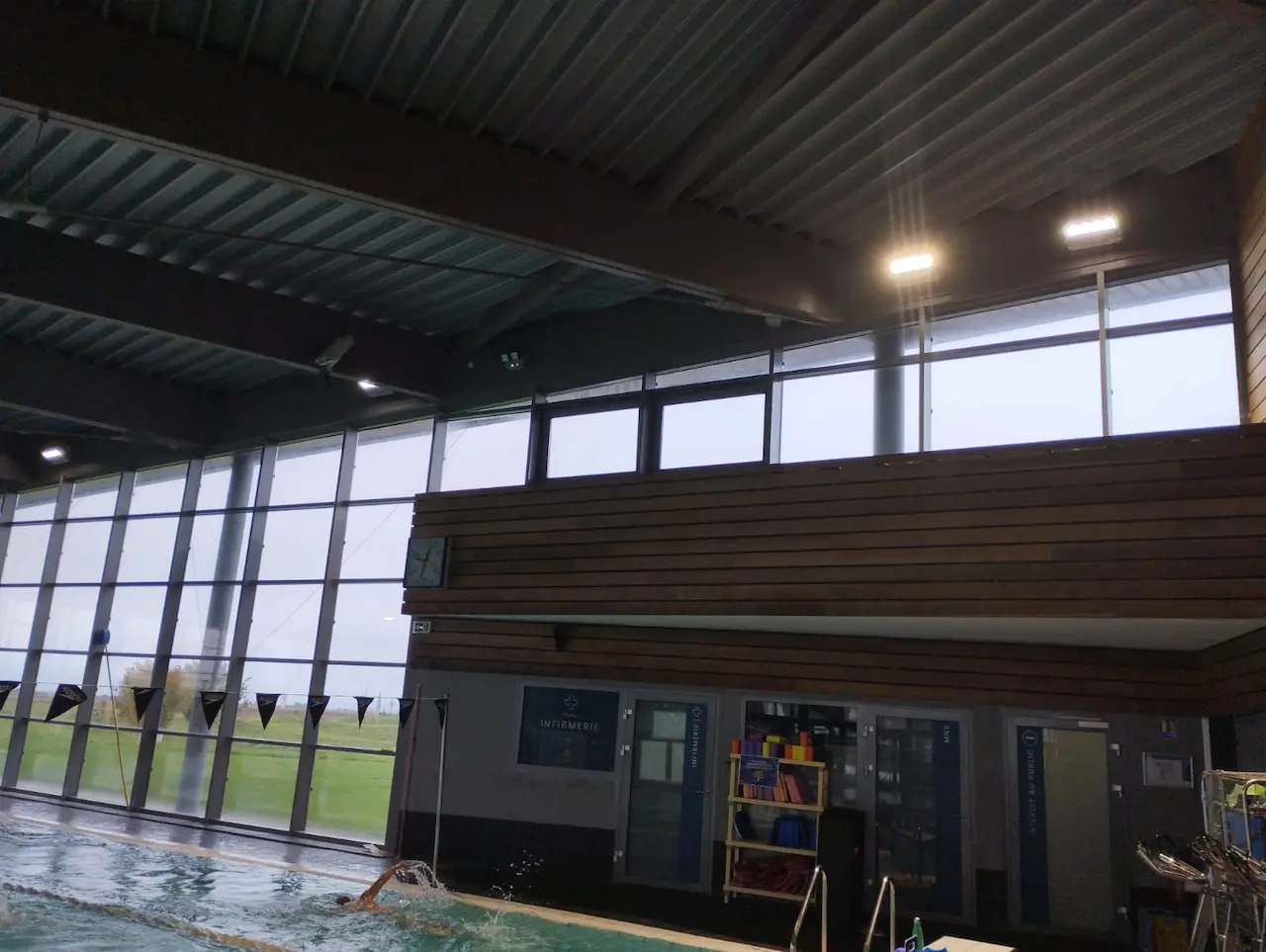 nettoyage piscine a saint pierre en auge 3
